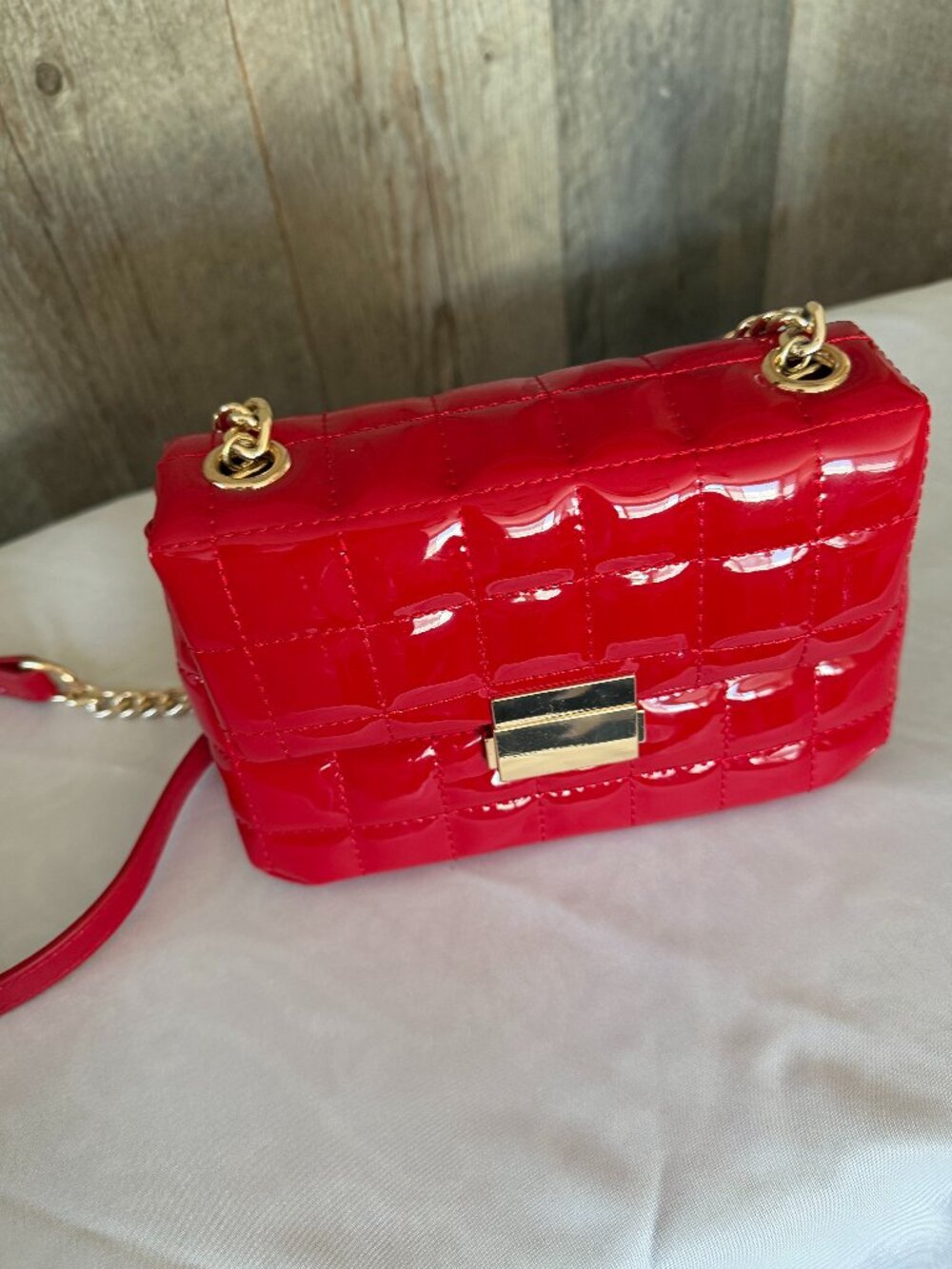 Like Dreams Bubble Quilted Cross Body Purse - Picture 2 of 12